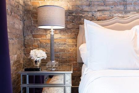 Hip Urban Loft - Small Town Charm -124 Lofts #3 West Dundee Esterno foto